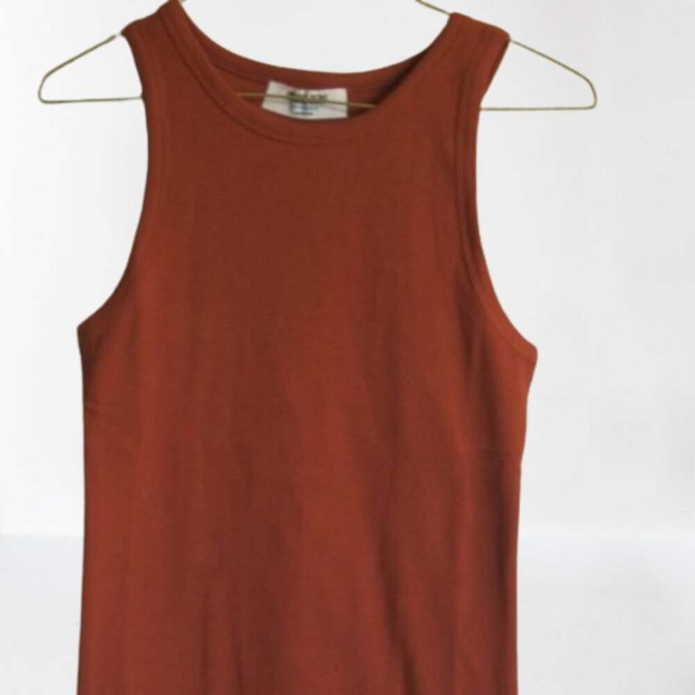 HYPVE Double Zero Ribbed Round Neck Tank Top in Baked Clay